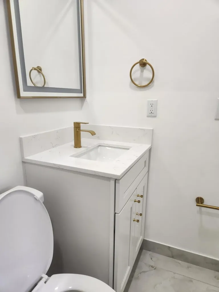 401 SE 1st Avenue Pompano Beach FL 33060