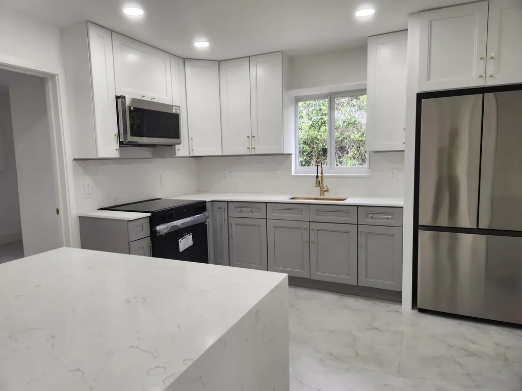 401 SE 1st Avenue Pompano Beach FL 33060