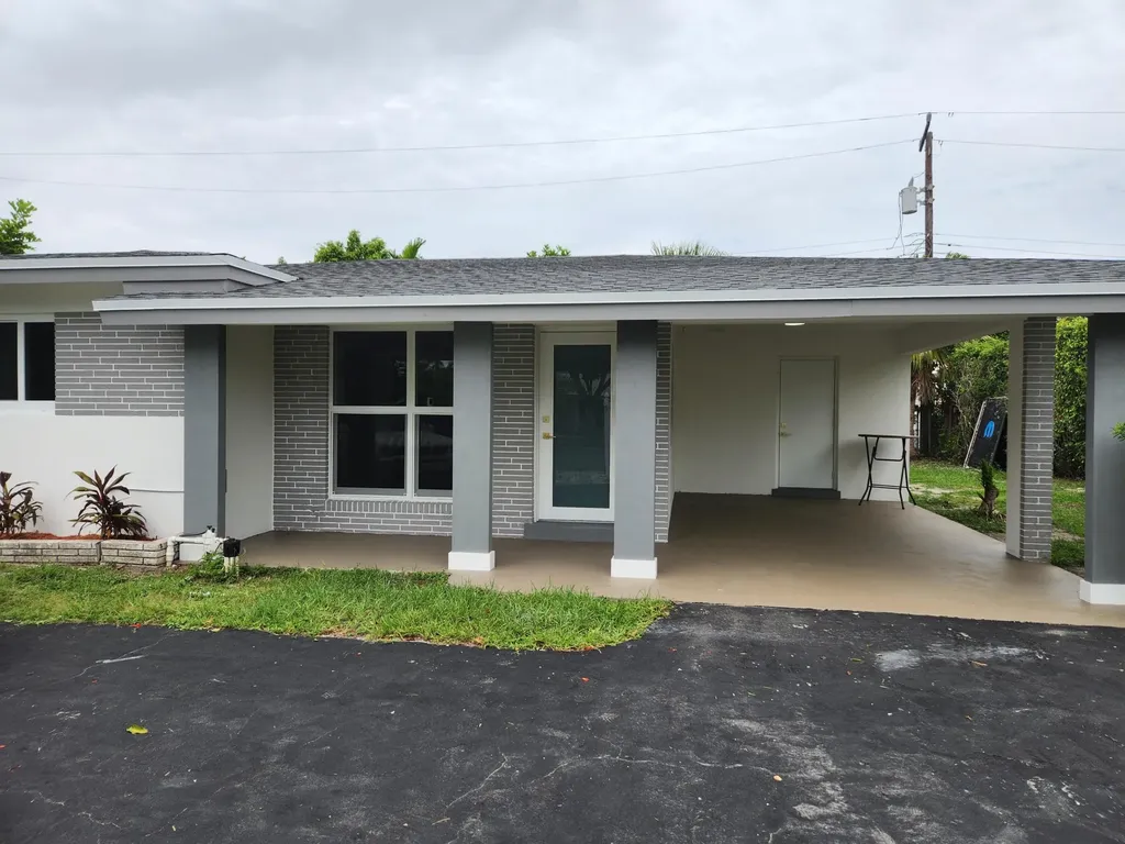 401 SE 1st Avenue Pompano Beach FL 33060