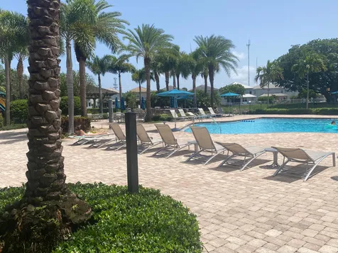 3964 Poinciana Lane Hollywood FL 33021