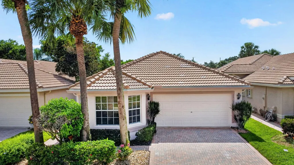 13153 La Sabina Drive Delray Beach FL 33446