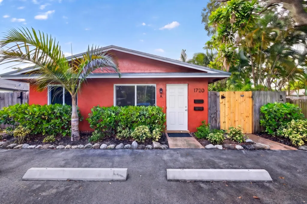 1720 NE 8th Avenue Fort Lauderdale FL 33305