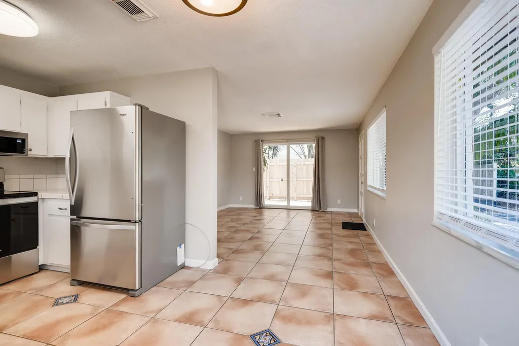 1720 NE 8th Avenue Fort Lauderdale FL 33305