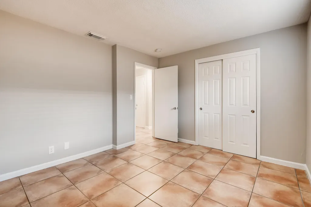 1720 NE 8th Avenue Fort Lauderdale FL 33305