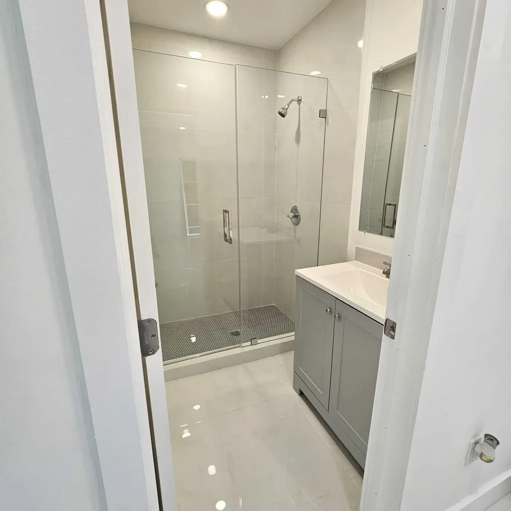 206 NE 13th Street Fort Lauderdale FL 33304