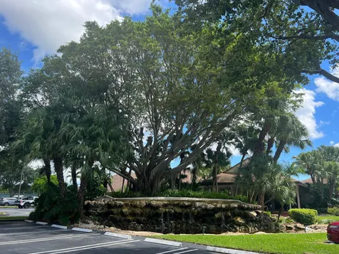 5068 Rose Hill Drive Boynton Beach FL 33437