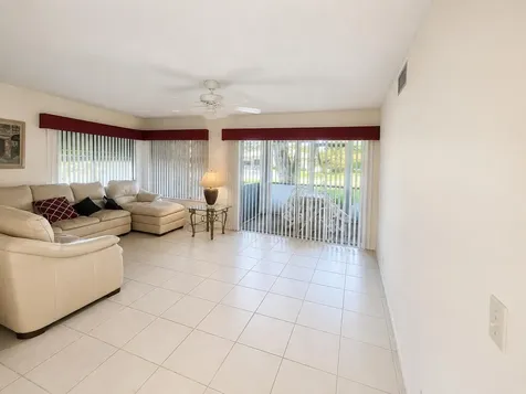 5068 Rose Hill Drive Boynton Beach FL 33437