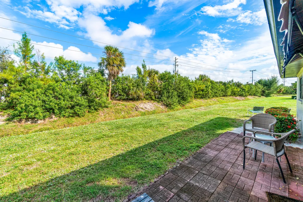 4863 Hawkwood Road Boynton Beach FL 33436