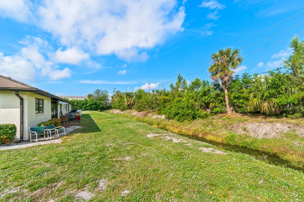 4863 Hawkwood Road Boynton Beach FL 33436