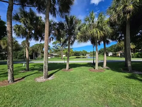 7608 Forest Green Lane Boynton Beach FL 33436