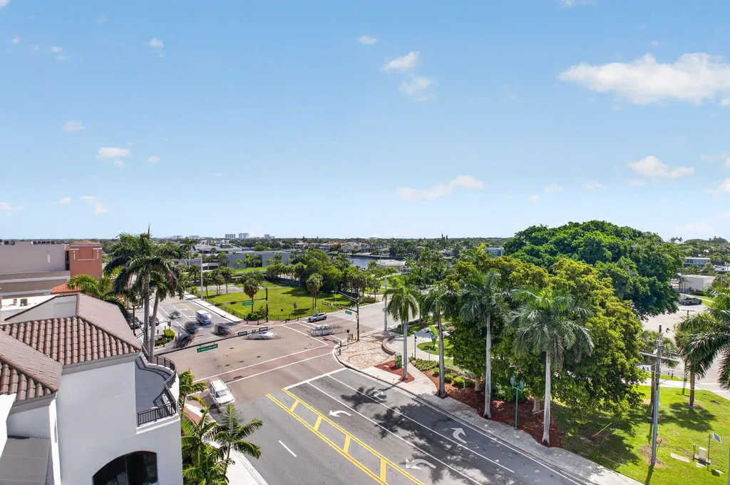 495 E Royal Palm Road Boca Raton FL 33432