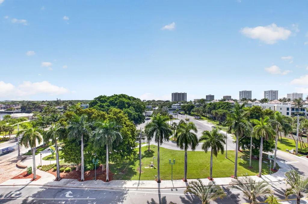 495 E Royal Palm Road Boca Raton FL 33432