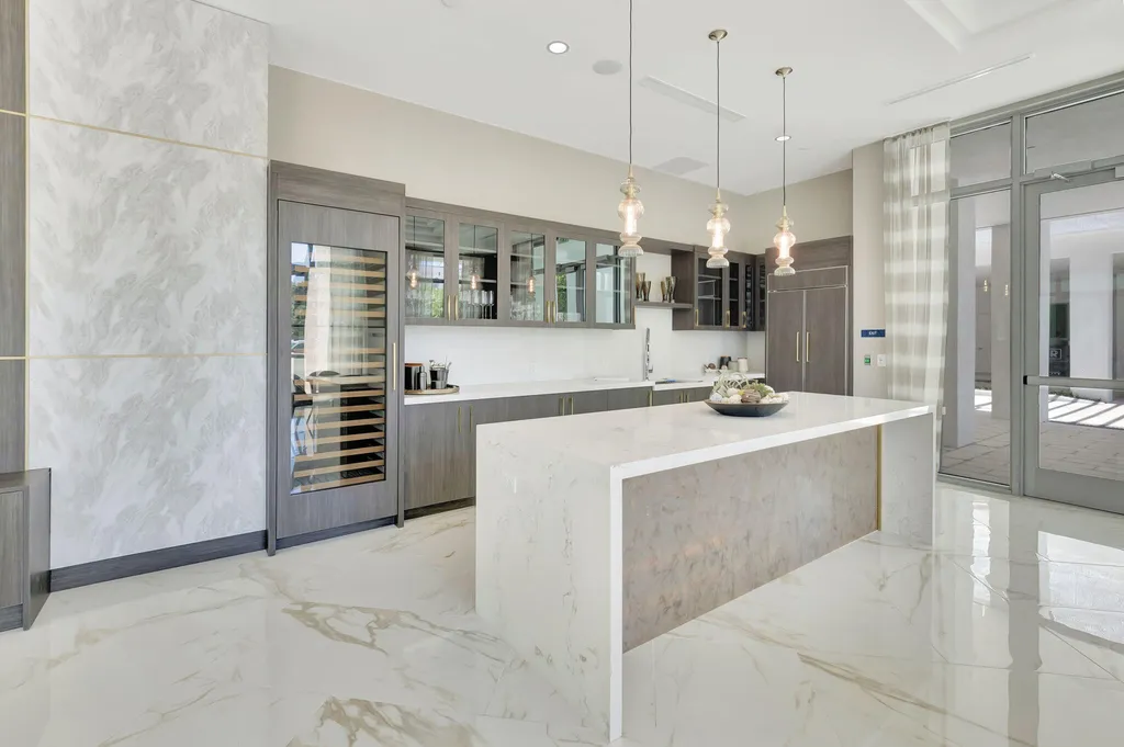 495 E Royal Palm Road Boca Raton FL 33432