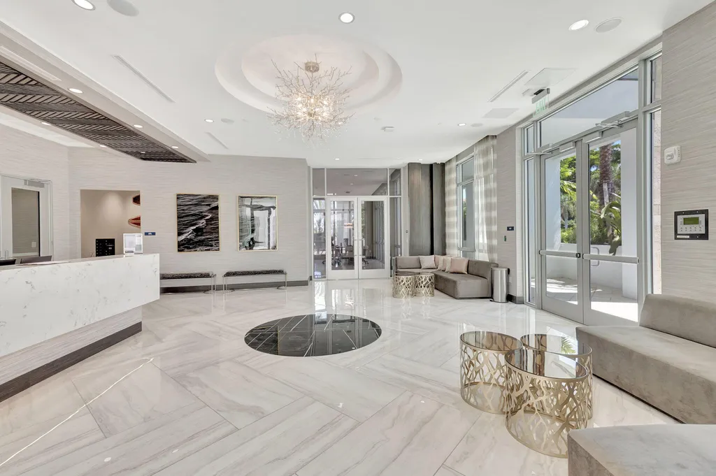 495 E Royal Palm Road Boca Raton FL 33432