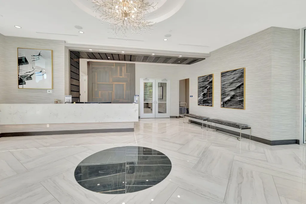 495 E Royal Palm Road Boca Raton FL 33432