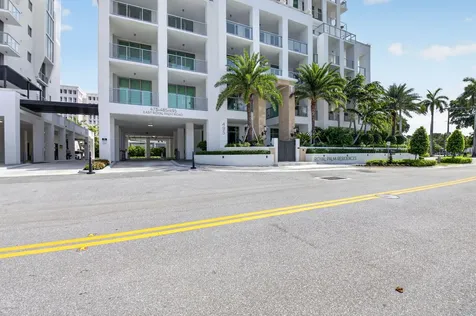495 E Royal Palm Road Boca Raton FL 33432