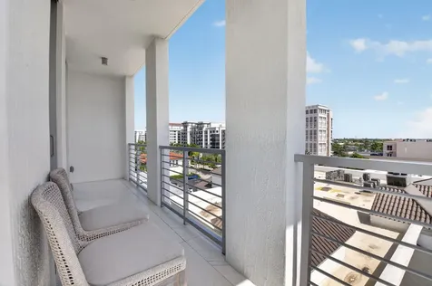 495 E Royal Palm Road Boca Raton FL 33432