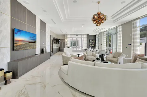 495 E Royal Palm Road Boca Raton FL 33432