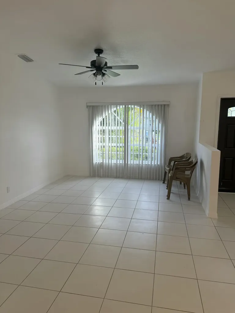 100 Cocoplum Circle Royal Palm Beach FL 33411