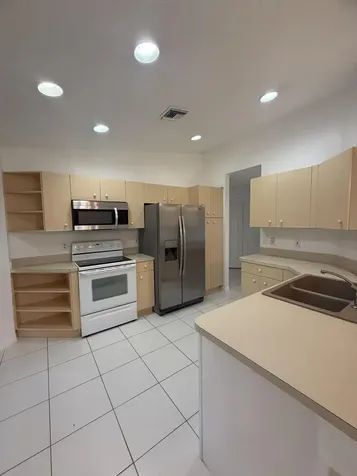 100 Cocoplum Circle Royal Palm Beach FL 33411