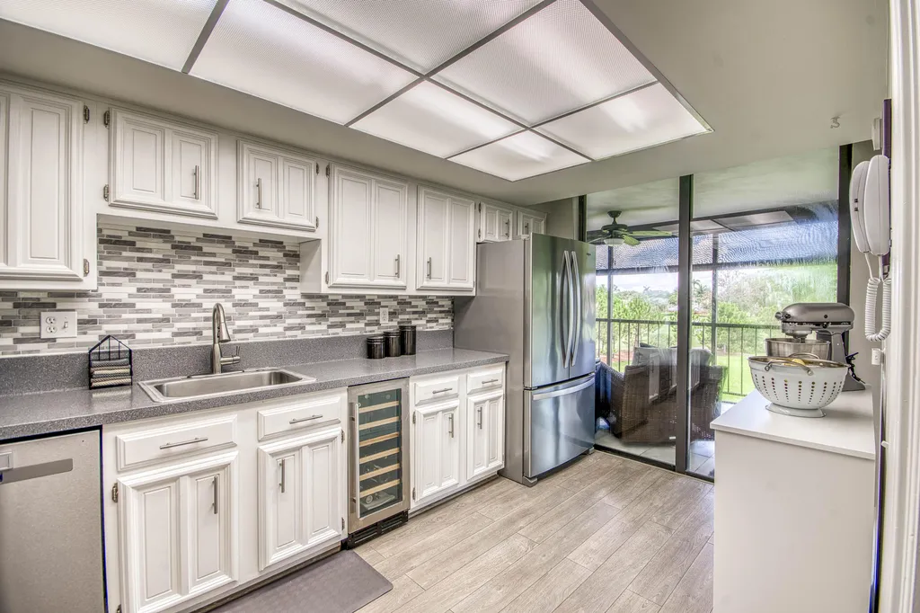 5350 Woodland Lakes Drive Palm Beach Gardens FL 33418