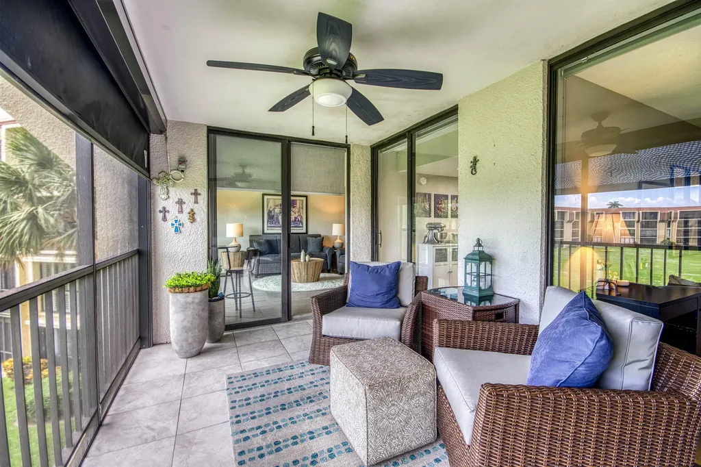 5350 Woodland Lakes Drive Palm Beach Gardens FL 33418