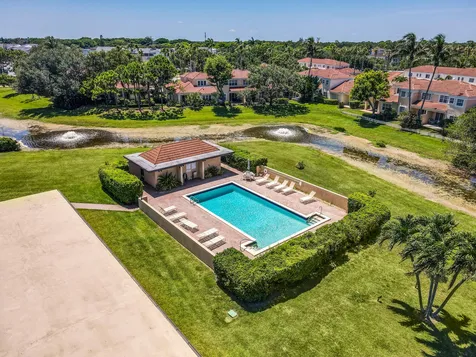 5350 Woodland Lakes Drive Palm Beach Gardens FL 33418