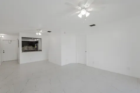 10675 Royal Palm Boulevard Coral Springs FL