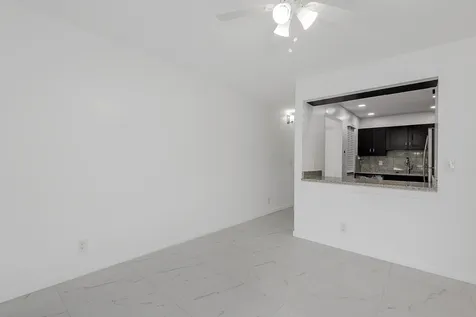 10675 Royal Palm Boulevard Coral Springs FL