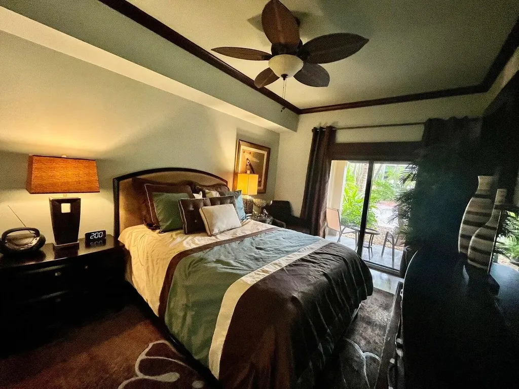 4905 Midtown Lane Palm Beach Gardens FL 33418