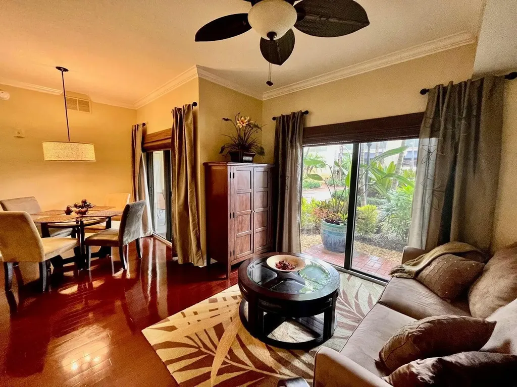 4905 Midtown Lane Palm Beach Gardens FL 33418