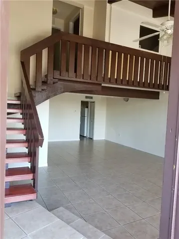 2421 N 40th Avenue Hollywood FL 33021