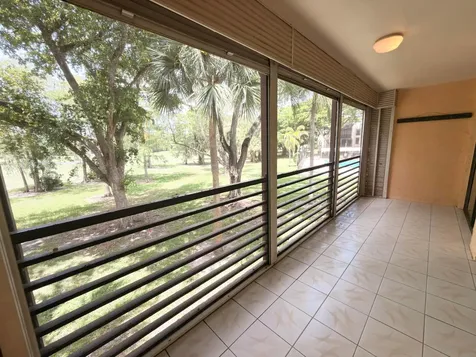 7650 W Mcnab Road Tamarac FL 33321