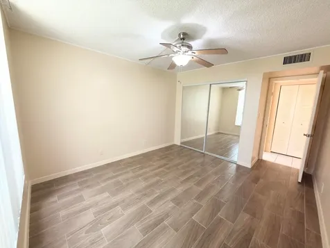 7650 W Mcnab Road Tamarac FL 33321