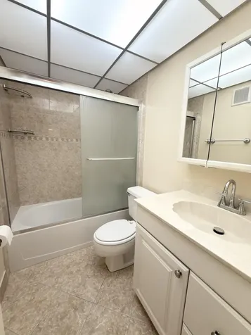 7650 W Mcnab Road Tamarac FL 33321