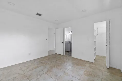 1620 Granfern Avenue West Palm Beach FL 33415