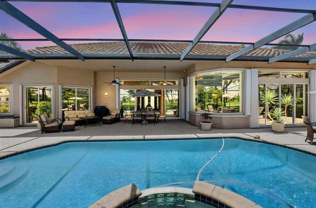 8064 Desmond Drive Boynton Beach FL 33472