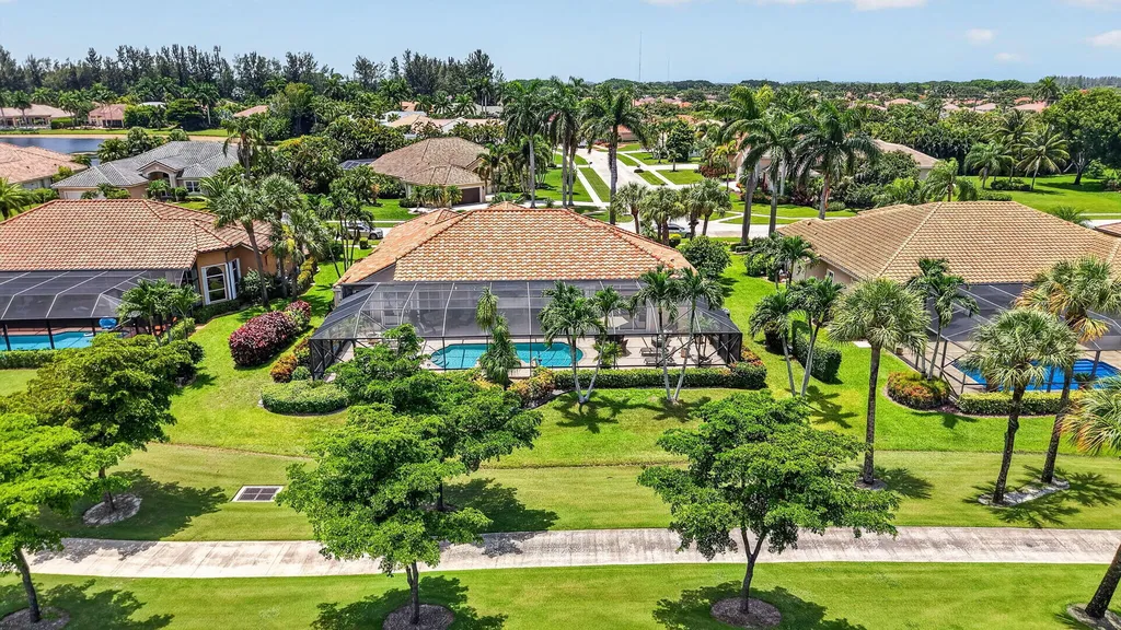 8064 Desmond Drive Boynton Beach FL 33472