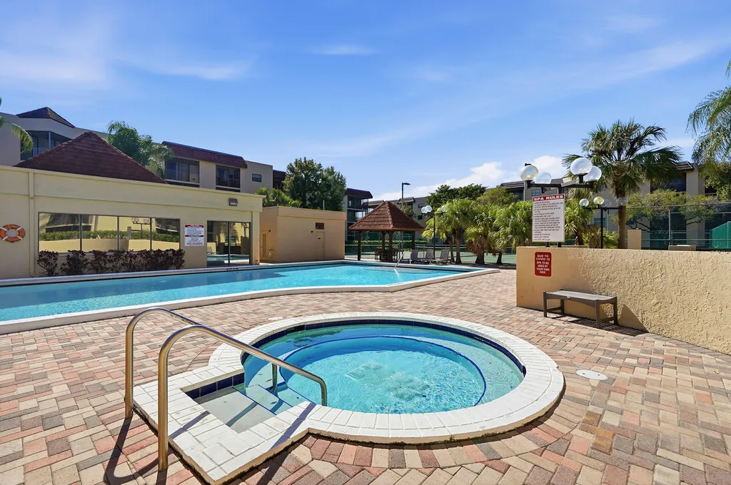 10401 W Broward Boulevard Plantation FL 33324
