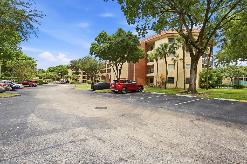 10401 W Broward Boulevard Plantation FL 33324