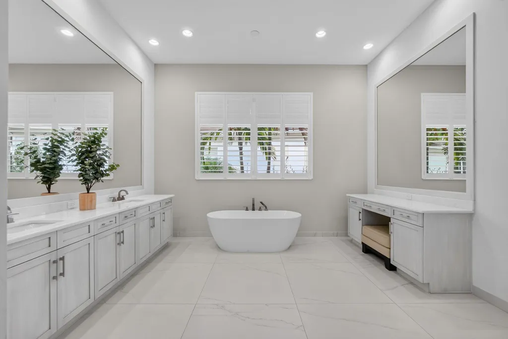 9336 Coral Isle Circle Palm Beach Gardens FL 33412