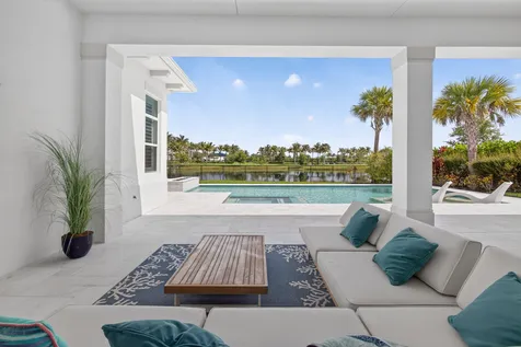 9336 Coral Isle Circle Palm Beach Gardens FL 33412