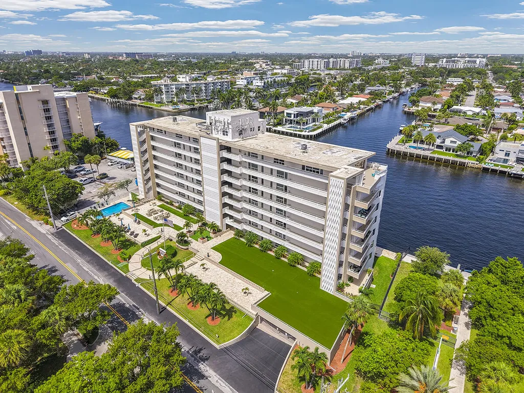 201 N Riverside Drive Pompano Beach FL 33062