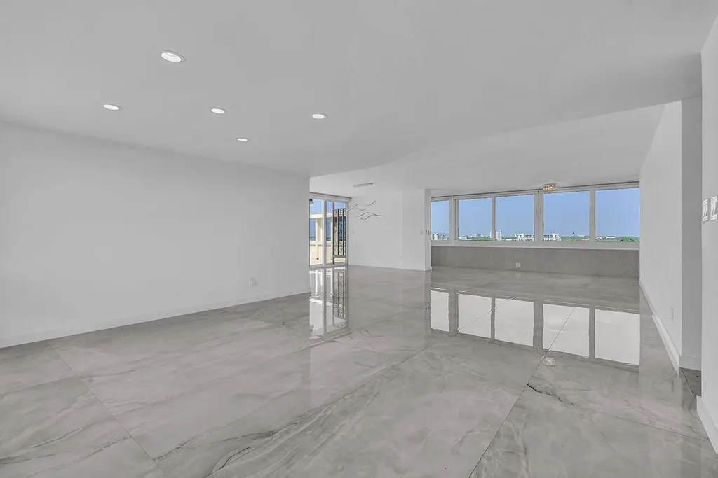 201 N Riverside Drive Pompano Beach FL 33062