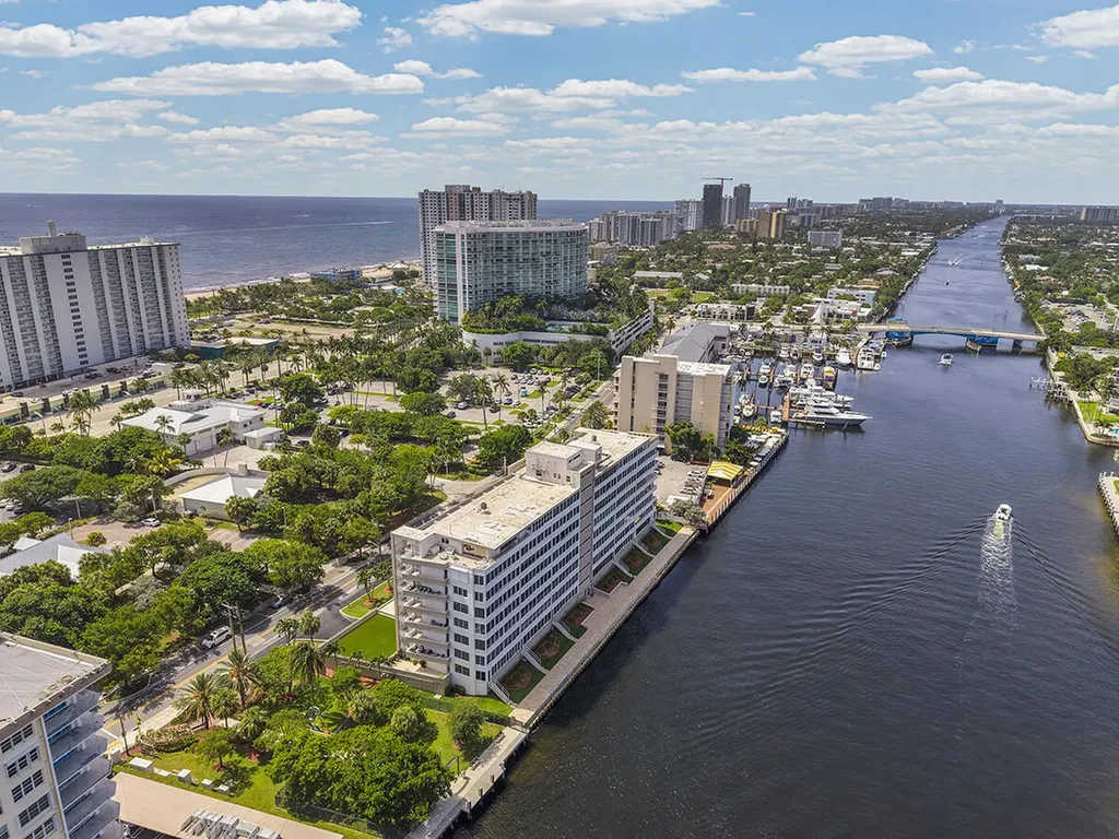 201 N Riverside Drive Pompano Beach FL 33062
