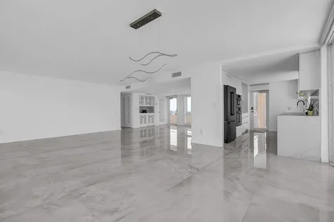 201 N Riverside Drive Pompano Beach FL 33062