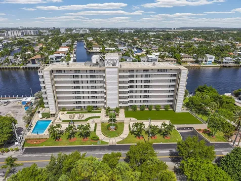 201 N Riverside Drive Pompano Beach FL 33062