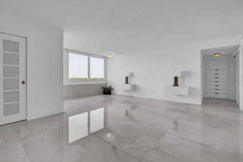 201 N Riverside Drive Pompano Beach FL 33062