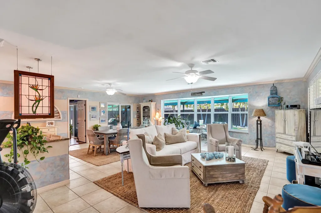2117 NE 62nd Court Fort Lauderdale FL 33308