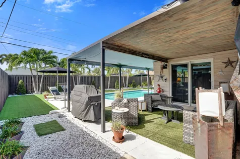 2117 NE 62nd Court Fort Lauderdale FL 33308